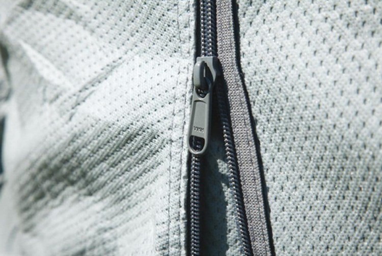 d6c3ff0939b1a7d7eec65c1304553b85